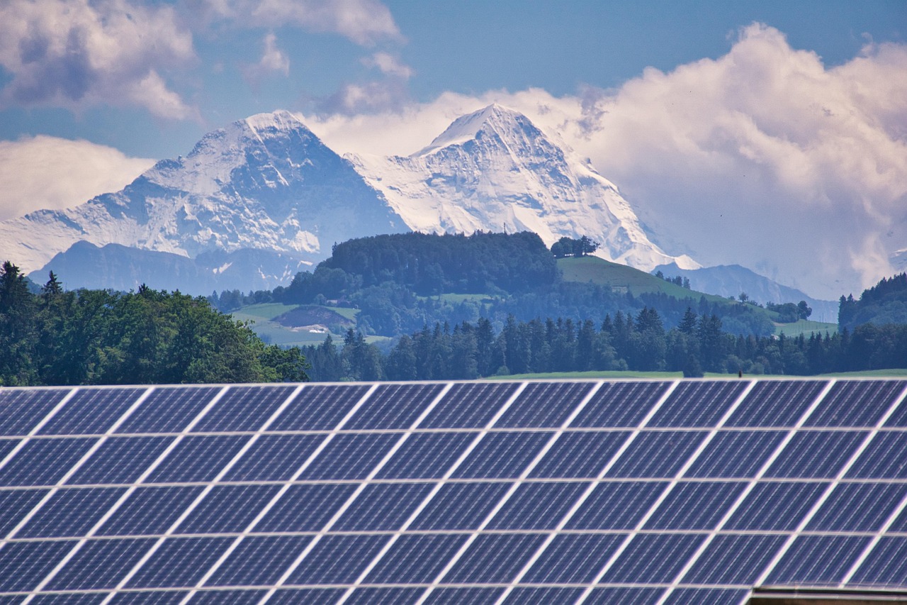 découvrez les enjeux et solutions de la transition climatique pour un avenir durable et respectueux de l'environnement.