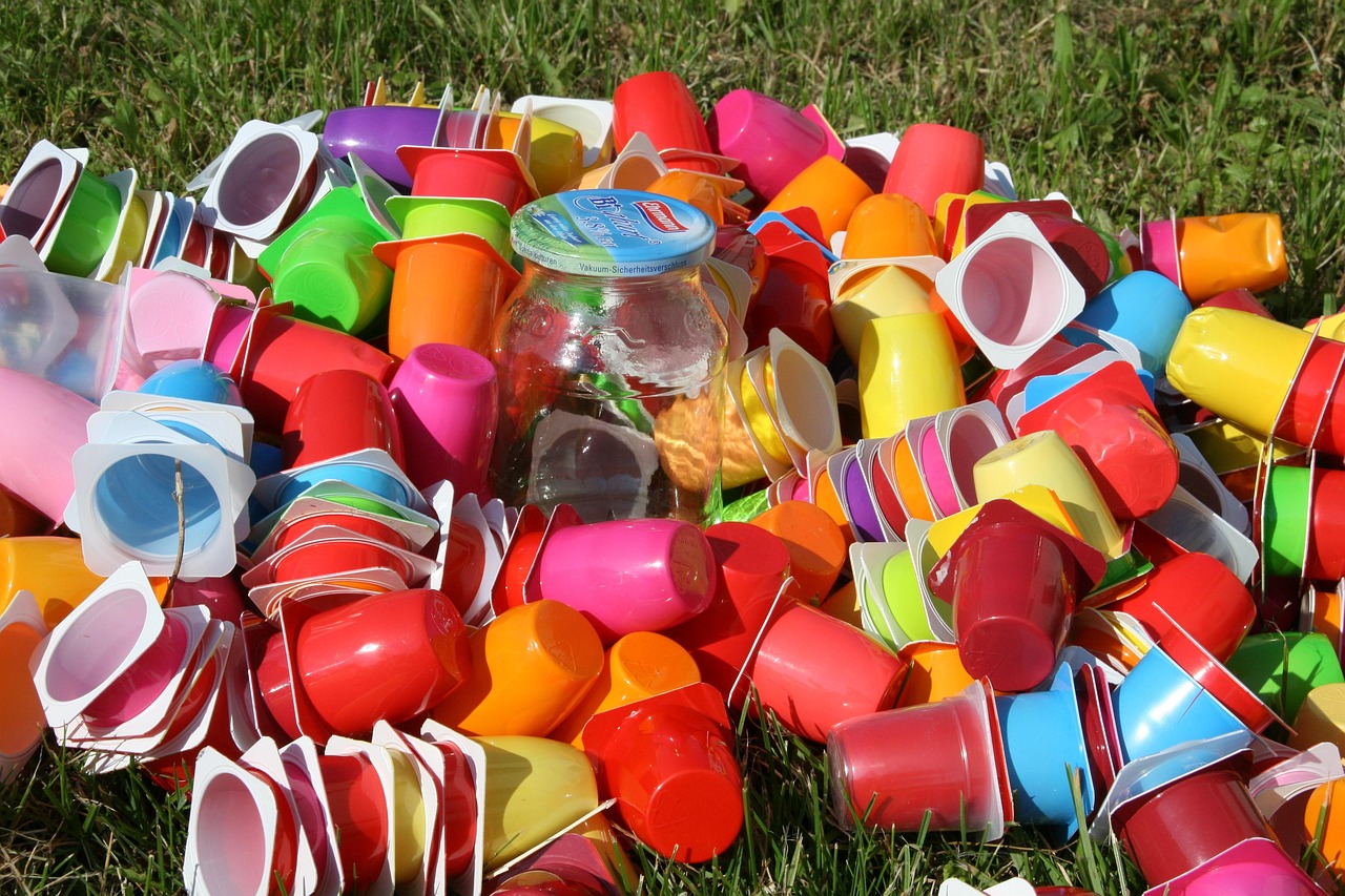 découvrez les enjeux et les méthodes du recyclage du plastique : processus, avantages environnementaux et conseils pour mieux trier et recycler au quotidien.