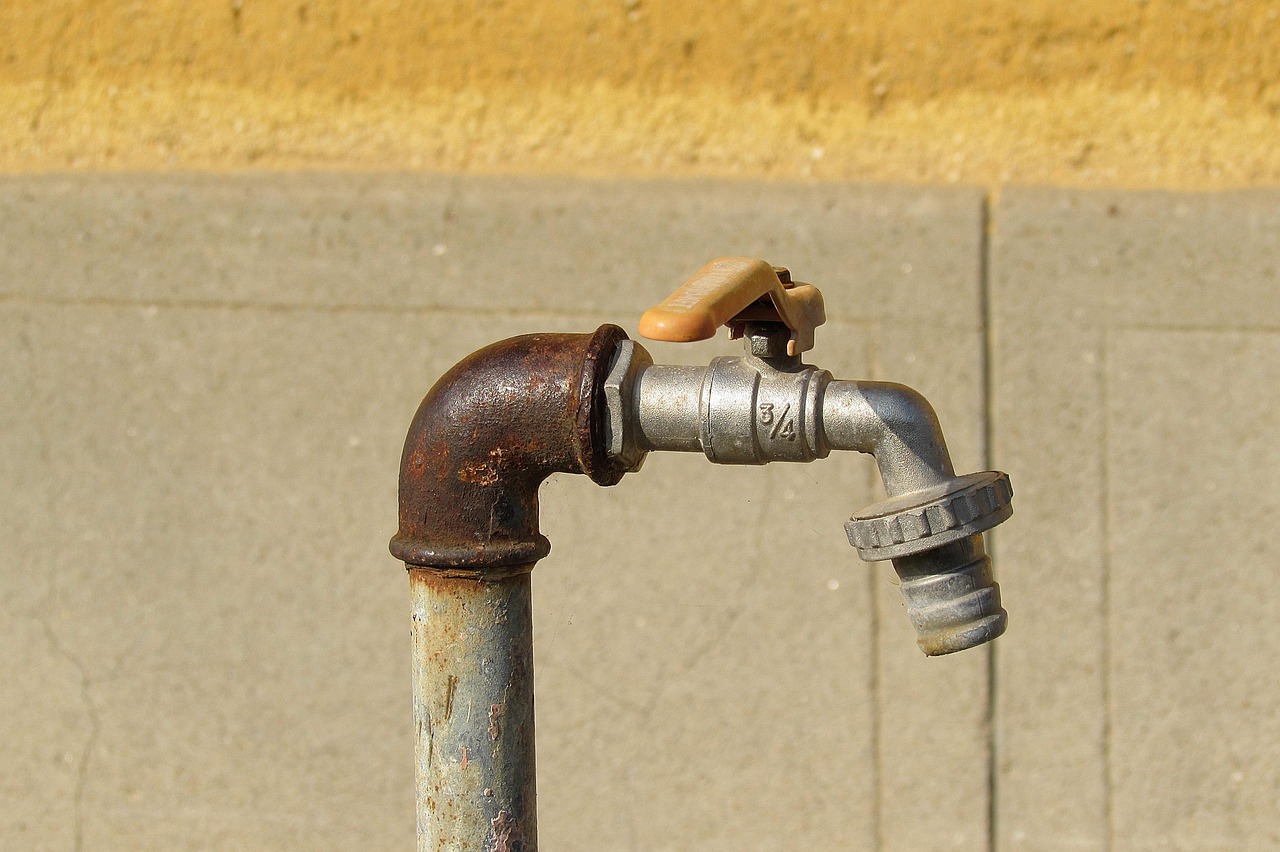 gestion de l'eau : solutions efficaces pour l'utilisation, la conservation et le recyclage durable des ressources en eau.