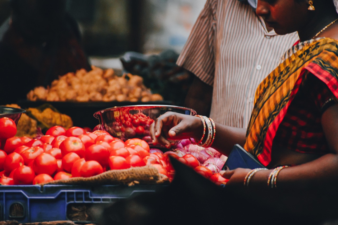 découvrez le marché du carbone, un système d'échanges de quotas d'émission visant à réduire l'empreinte carbone et à promouvoir des pratiques durables pour lutter contre le changement climatique.