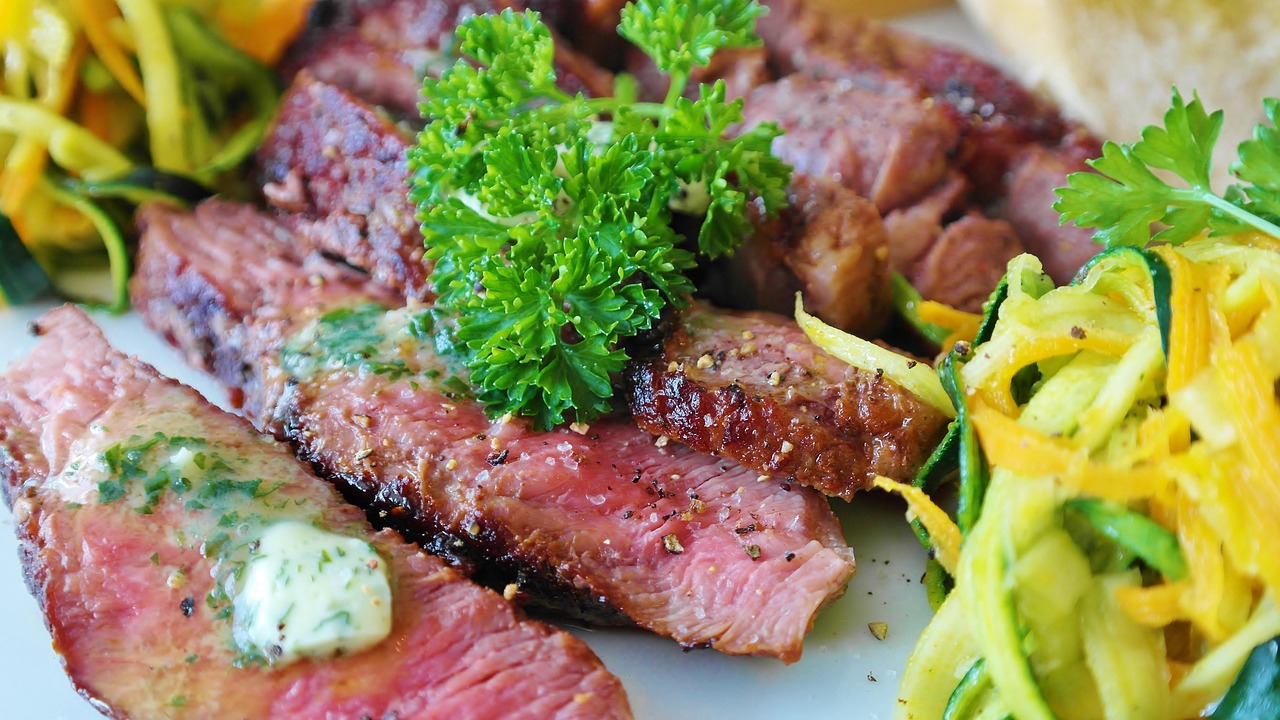 découvrez les alternatives à la viande : options savoureuses et nutritives pour un régime durable et respectueux de l'environnement.