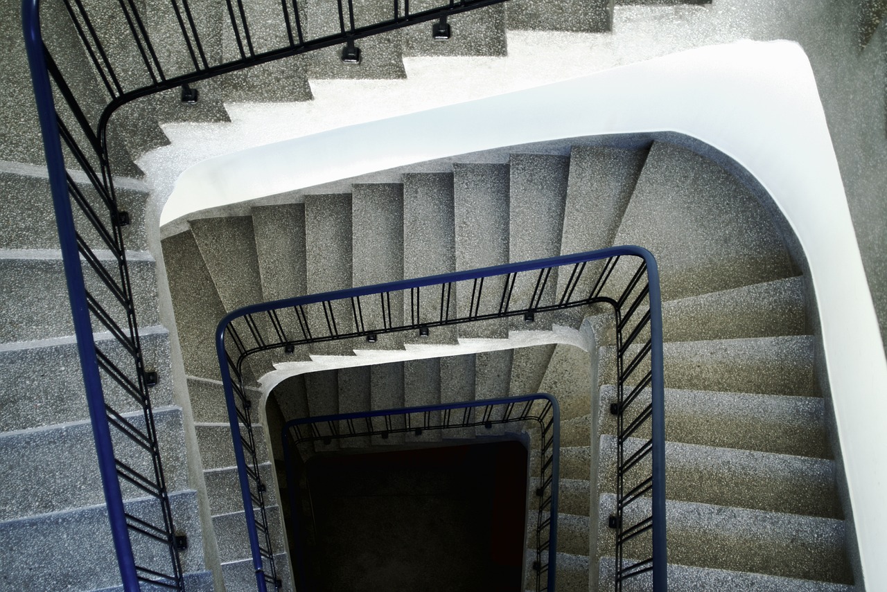 découvrez le terrazzo, un revêtement de sol et mur unique alliant esthétisme et durabilité, idéal pour moderniser et embellir vos espaces intérieurs.