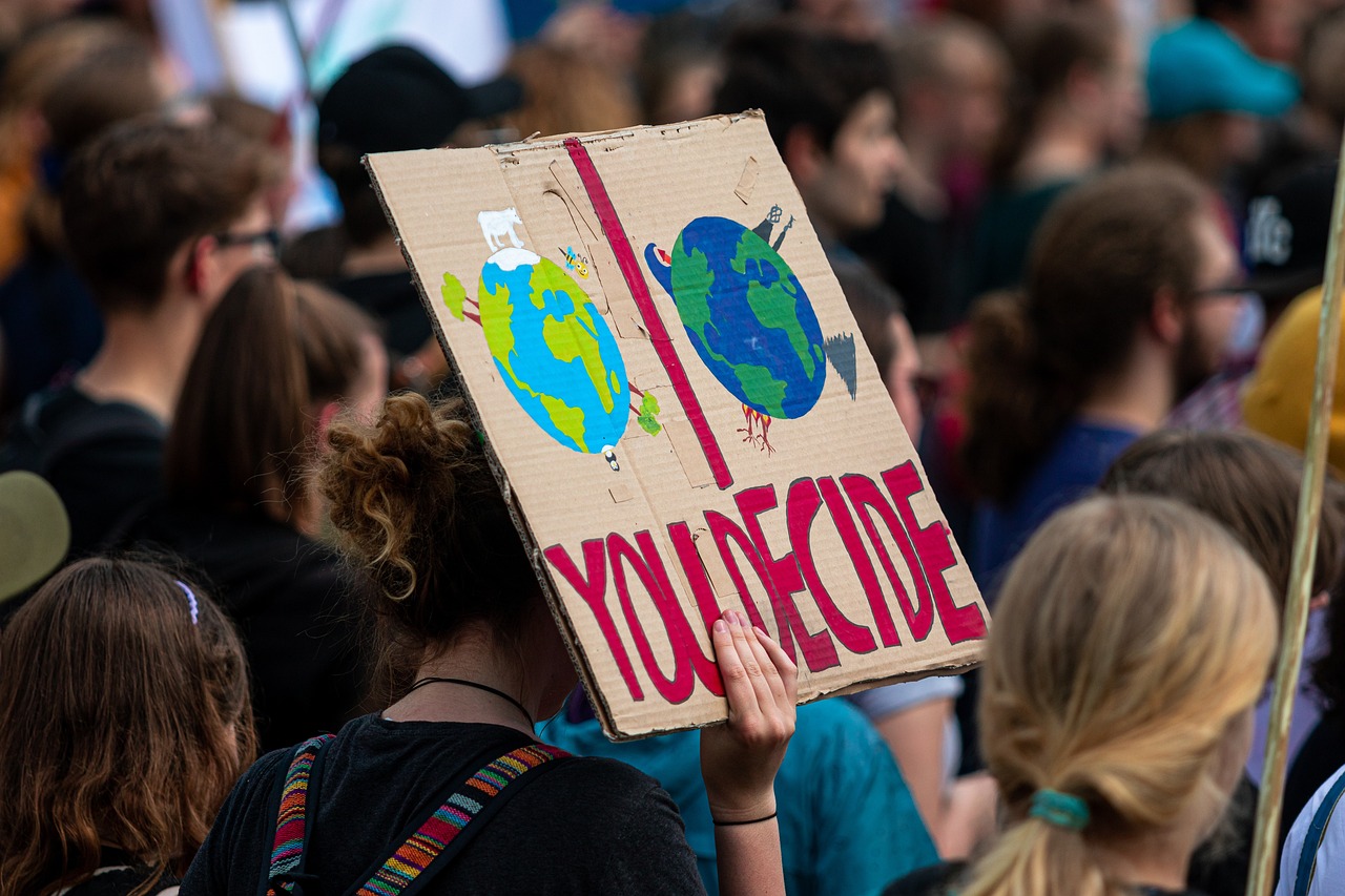 découvrez comment le changement climatique impacte notre planète et notre quotidien. explorez des solutions durables, des initiatives écologiques et des actions concrètes pour lutter contre cette crise environnementale.
