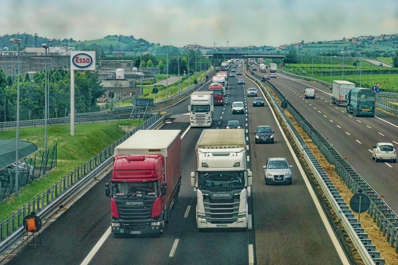 découvrez l'importance du transport durable pour un avenir respectueux de l'environnement. explorez les solutions innovantes et les initiatives qui favorisent un déplacement écologique et durable, tout en réduisant notre empreinte carbone.