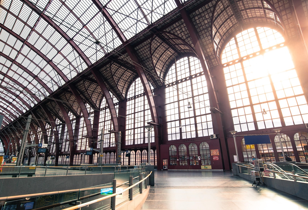 découvrez les voyages en train à travers l'europe : confort, rapidité et paysages magnifiques pour une aventure inoubliable.