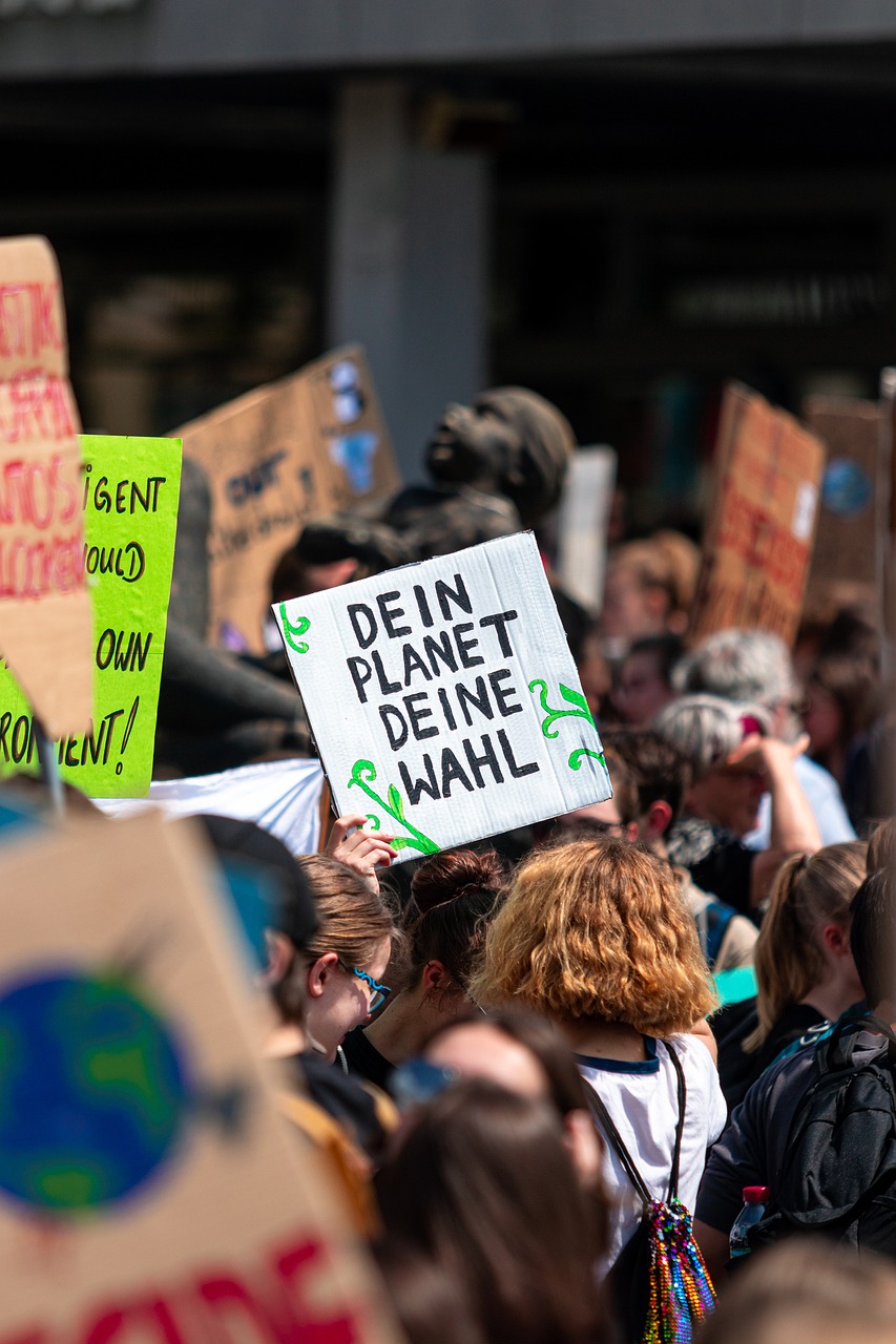 découvrez tout sur le climat : comprendre les phénomènes climatiques, leurs impacts et les enjeux environnementaux actuels pour un avenir durable.