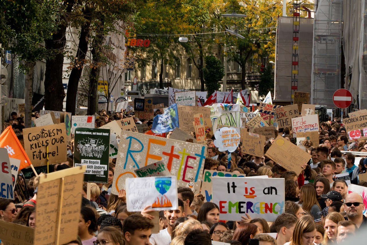 découvrez la paris climate school, une institution dédiée à l'éducation et à la recherche sur les enjeux climatiques. rejoignez-nous pour des formations innovantes et des discussions inspirantes sur l'avenir de notre planète.