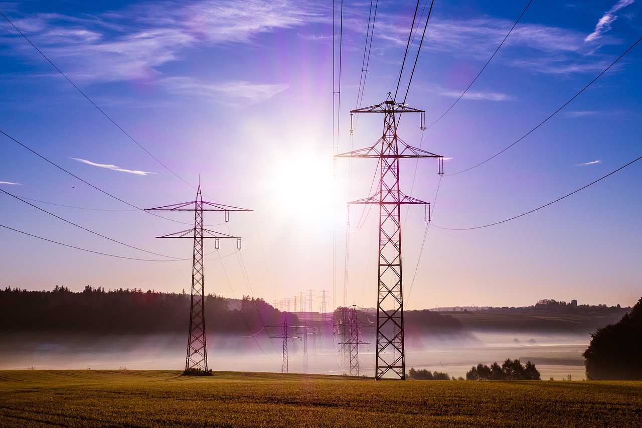 RTE dévoile un projet ambitieux de 100 milliards d’euros pour moderniser son réseau électrique face aux défis du changement climatique